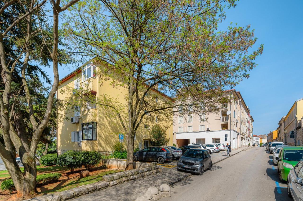 Apartment Maria Poreč Exterior foto